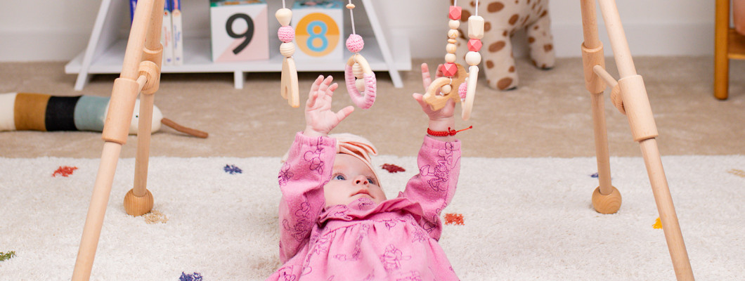 Dziecięca drążek gimnastyczny: zalety i wskazówki dotyczące wyboru