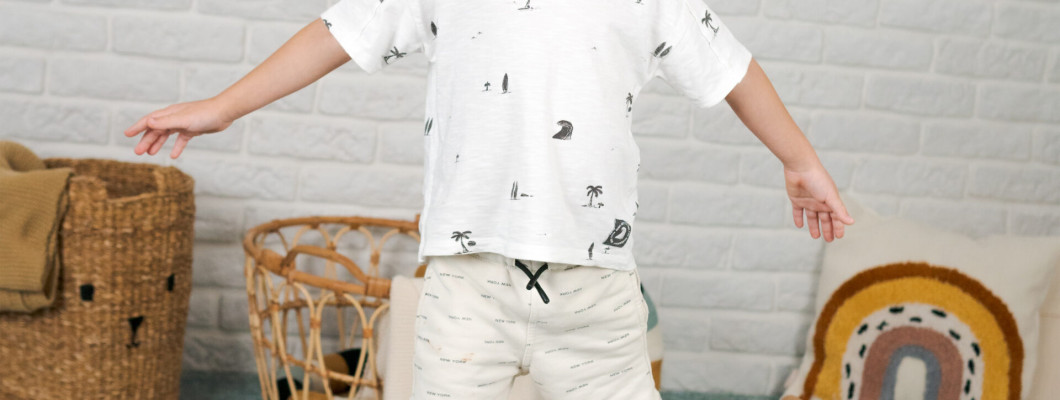 Deska do balansowania: ćwiczymy, bawimy się, odkrywamy.