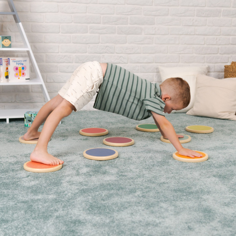 Unikalna drewniana pomoc Montessori, pełna nauki i zabawy