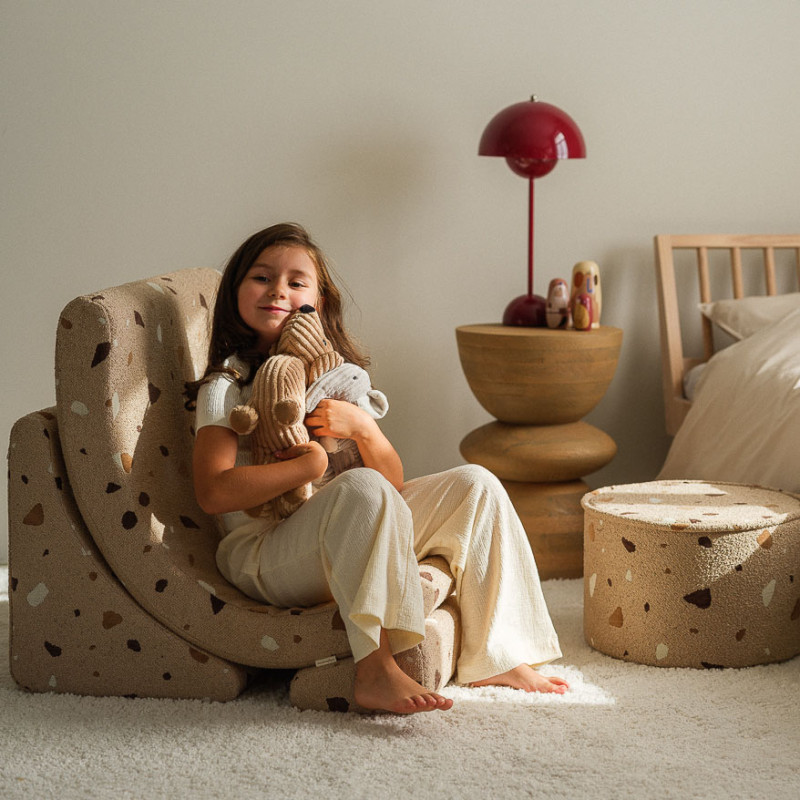Rozkładany fotelik dziecięcy Wigiwama® – Terrazzo Sand Moon