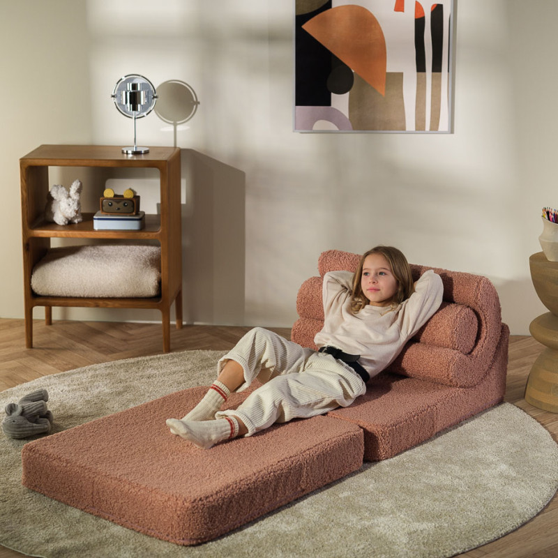 Rozkładana dziecięca sofa Wigiwama® – Guava Pink Flipster