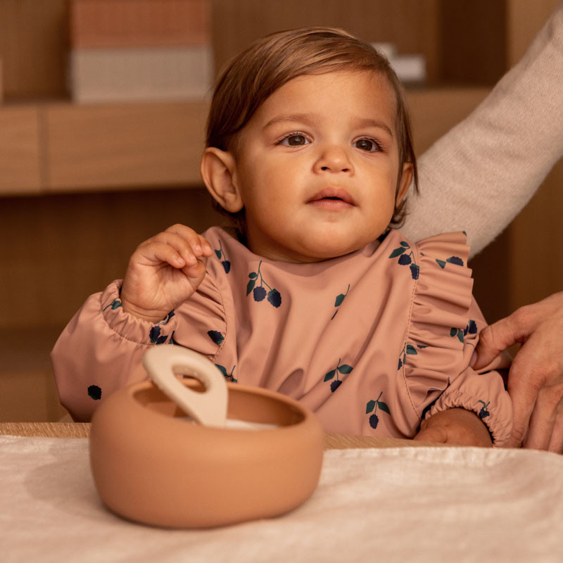 LIEWOOD silikonowa miseczka z łyżeczką Sparia Tuscany Rose / Apple Blossom