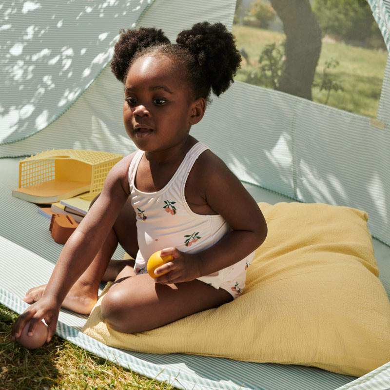 LIEWOOD strój kąpielowy Amara Baby z nadrukiem Peach Sea shell