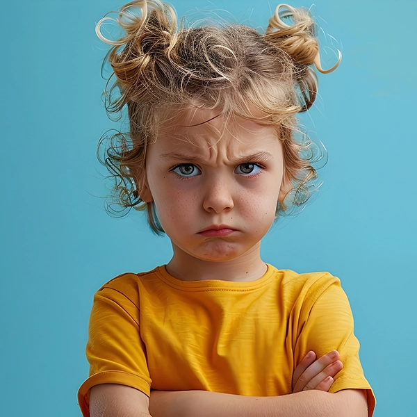 zdjęcie niezadowolonego dziecka