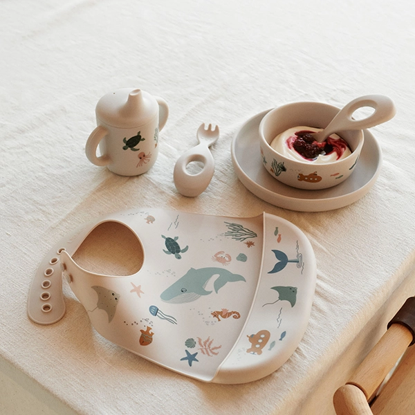 zestaw dziecięcej zastawy stołowej LIEWOOD