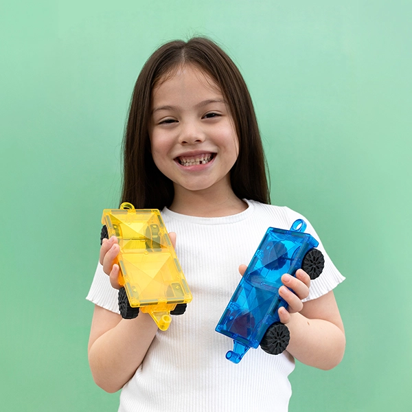 Klocki magnetyczne CONNETIX® Bright Car Pack 2 elementy Klocki magnetyczne CONNETIX® Bright Car Pack 2 elementy