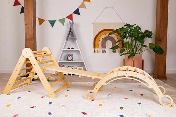 Zestaw wspinaczkowy Pikler S z łukiem Montessori