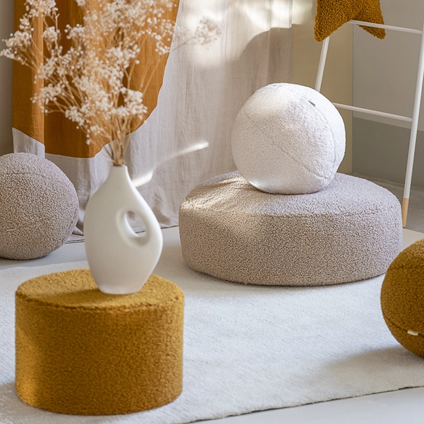 Pufy i taborety Wigiwama®