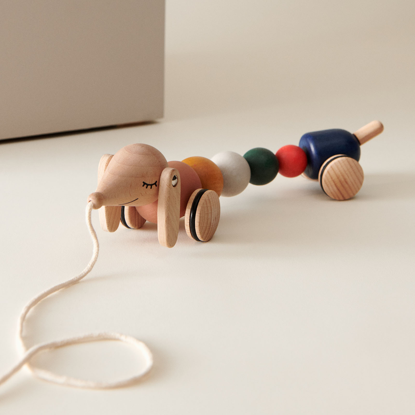 LIEWOOD ciągnięty pies Barthes