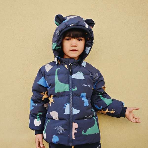 LIEWOOD Polle kurtka puchowa Dino roar / Classic navy LIEWOOD Polle kurtka puchowa Dino roar / Classic navy